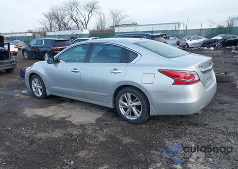 2015 Nissan Altima 2.5 Sv z USA, uszkodzony, nr VIN 1N4AL3AP0FC598242